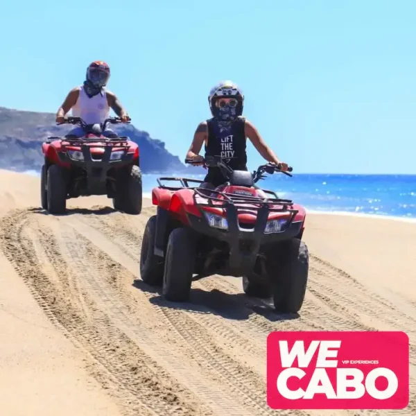 Imagen de un ATV recorriendo los paisajes de Migriño en el desierto de Baja California Sur con WECABO.