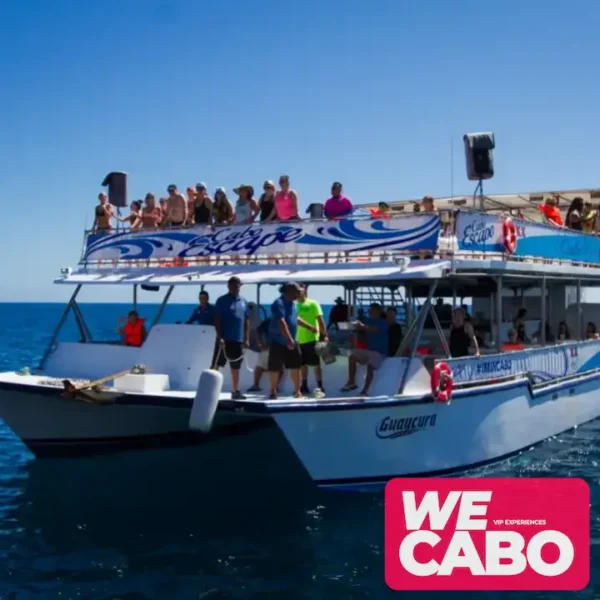 Image of a snorkeling cruise in Cabo San Lucas with views of the Arch and crystal-clear waters, courtesy of WECABO.