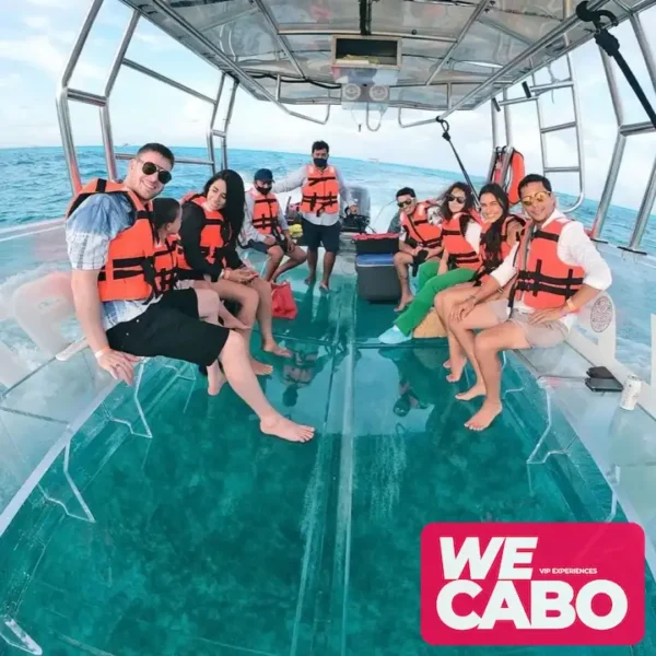 Image of a combo tour in Los Cabos featuring the Arch, camel ride, and 4x4 adventure, courtesy of WECABO.